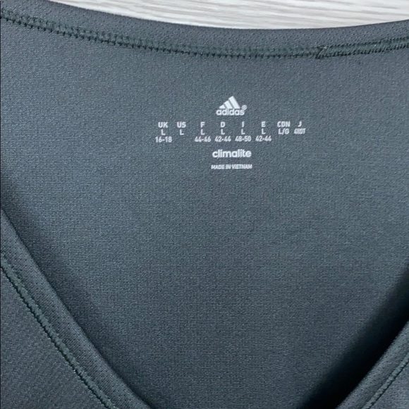 Adidas Climalite Gray Short Sleeve Active Shirt - Picture 5 of 8